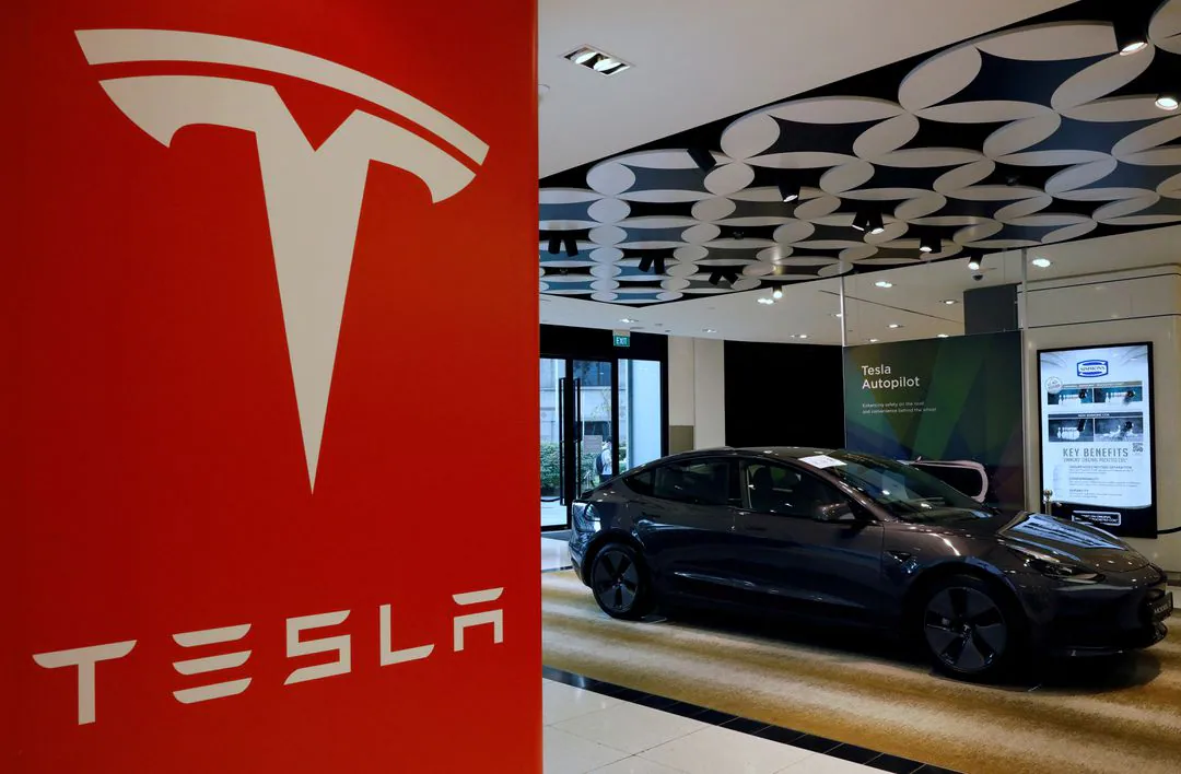 Tesla izgubila tožbo v nordijski regiji! Lastniki ne morejo prejeti registrsk...