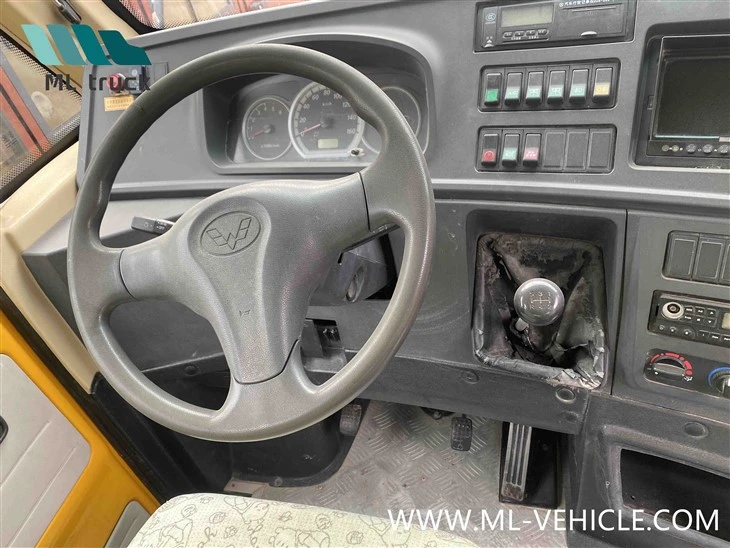 Used WuLing 19-seater Bus School Bus 303677