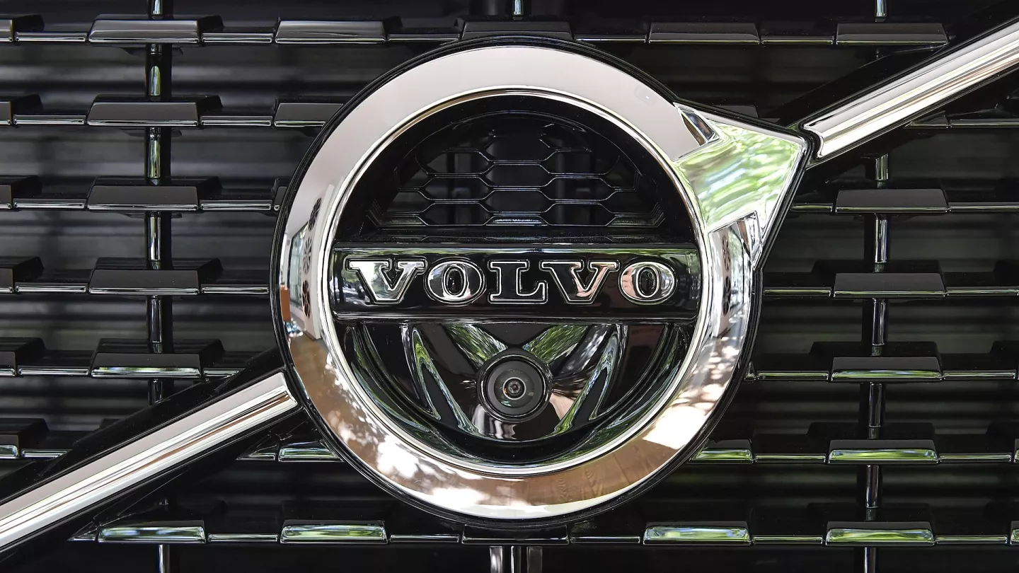 Volvo Cars znova znižal stopnjo dobička in napoved prihodkov
