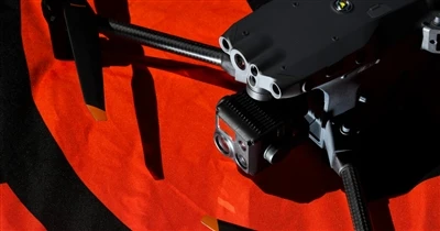 ZDA razmišljajo o omejitvah ali prepovedi vstopa kitajskih dronov v ZDA